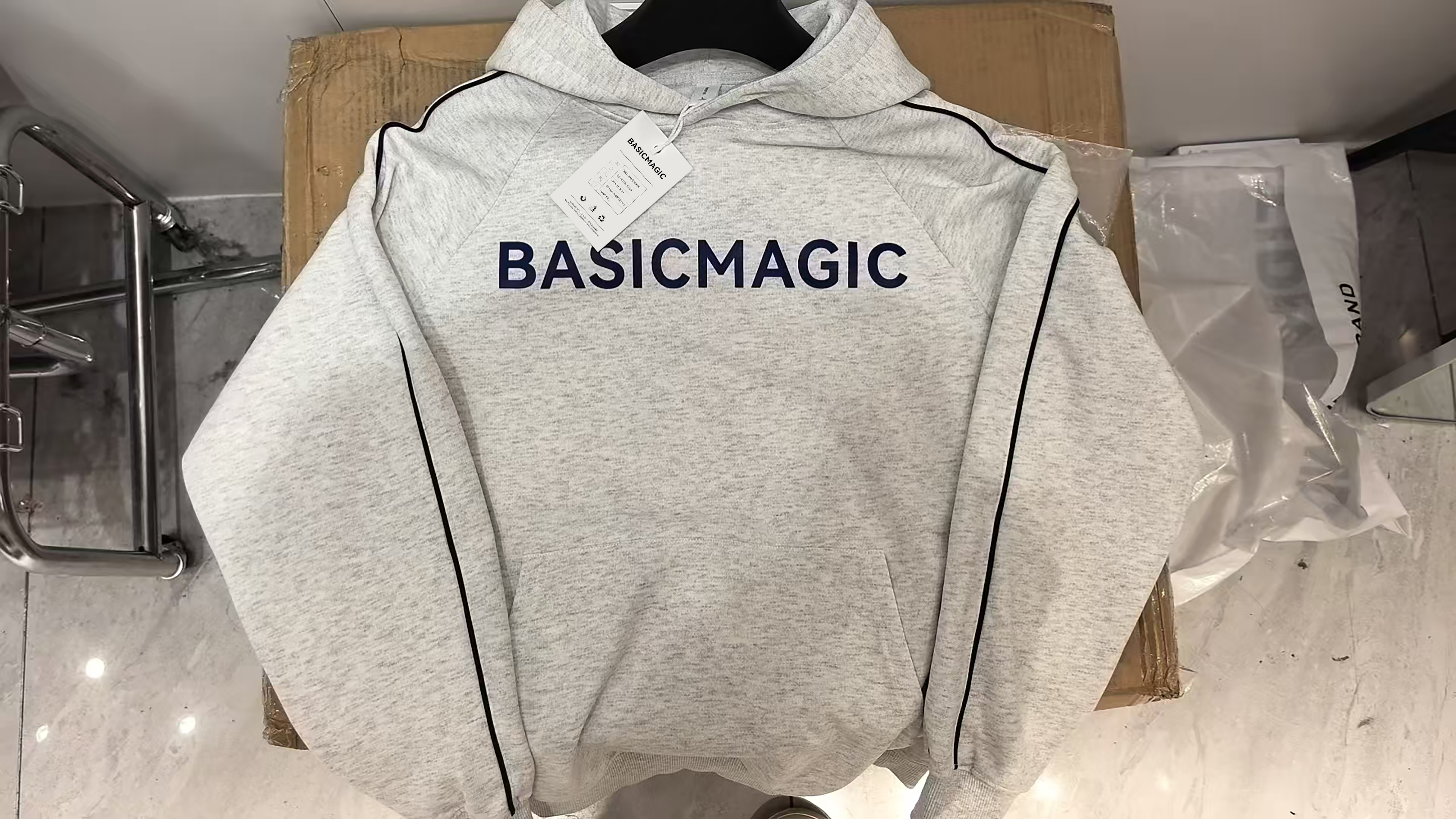BasicMagic Striped Side Oversized Hoodie