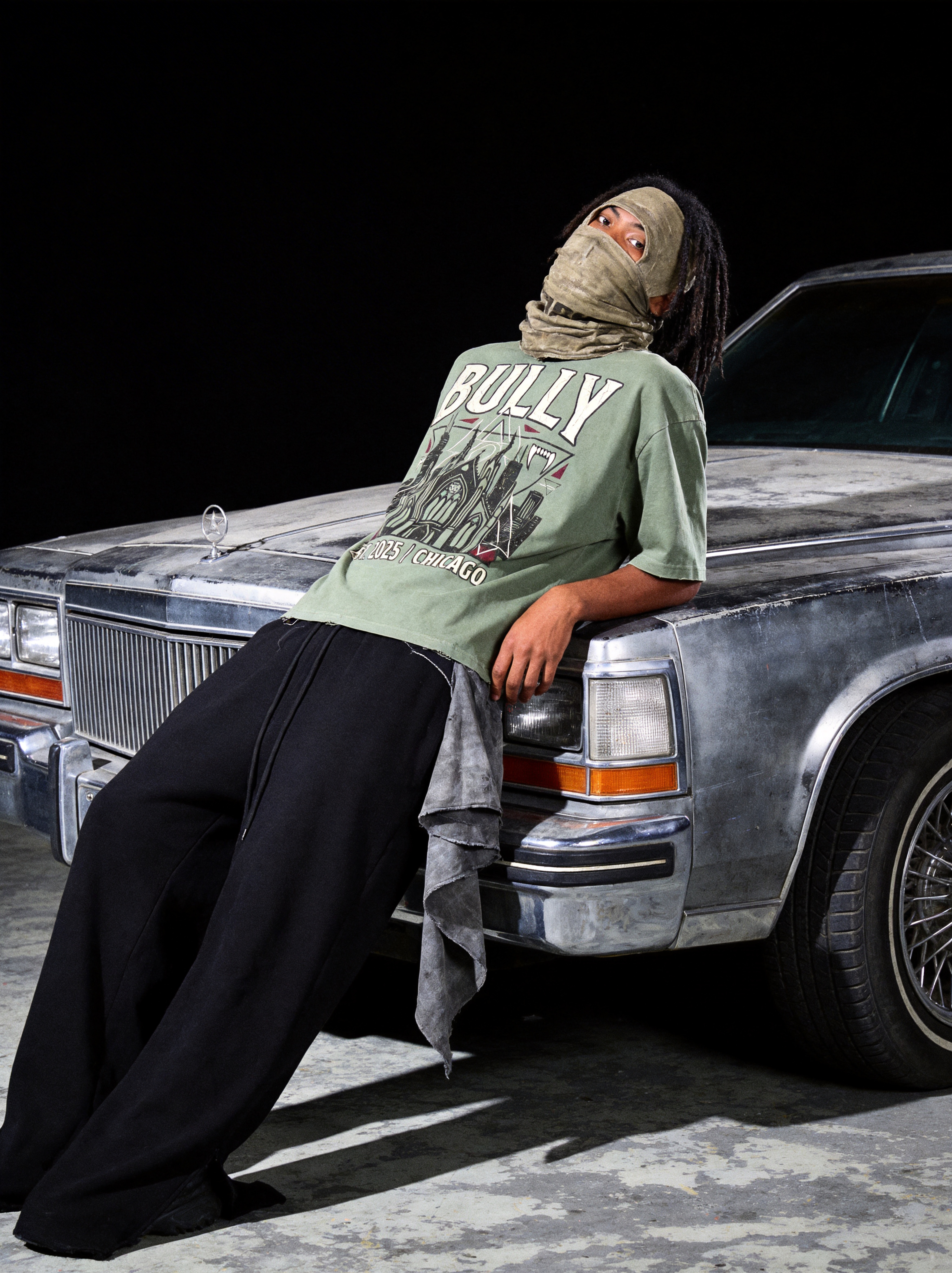 "CHICAGO GOTHIC" Heavyweight Washed Tee – BULLY Series